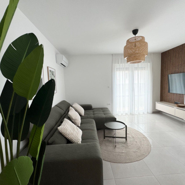 Apartment Divina V, Villa Divina and Apartment Divina V near the sea, South Istria, Croatia Banjole